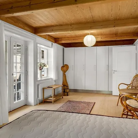 Lovely In With Kitchen