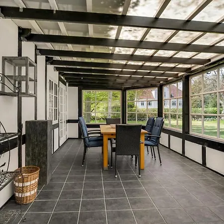 Lovely In With Kitchen