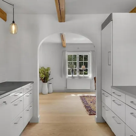 בית נופש Lovely In With Kitchen