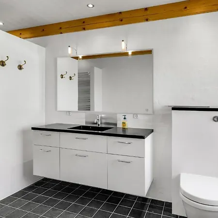 Lovely In With Kitchen